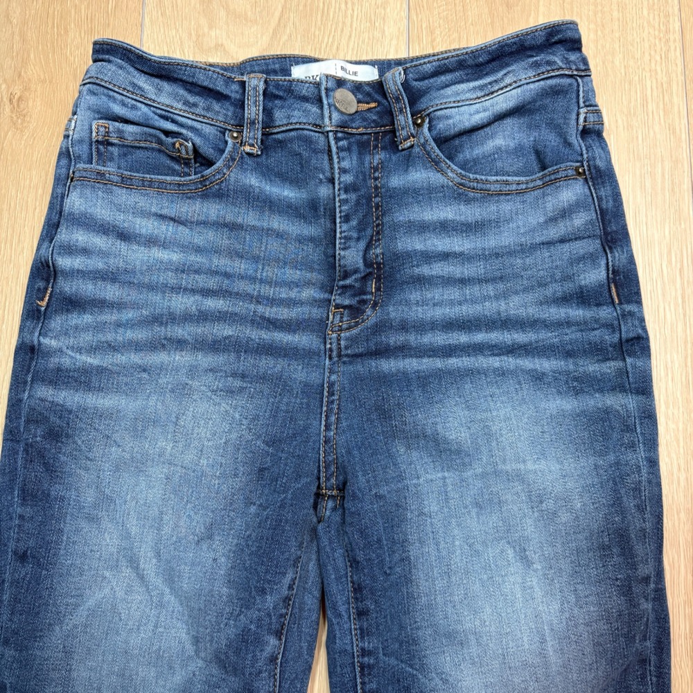 BKE Billie High Rise Slim Tailored Bootcut Jeans Blue Wash 27x31.5 Distressed - Picture 2 of 10